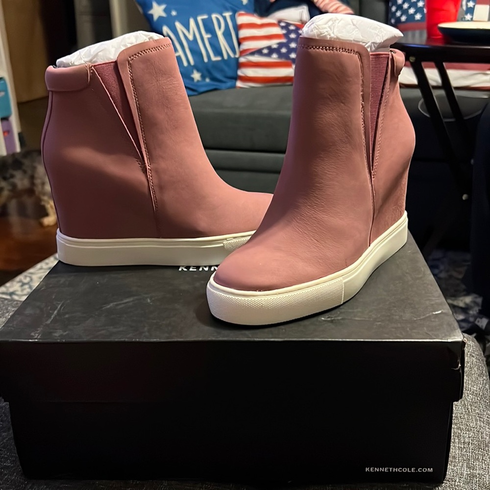 Brand New Kenneth Cole wedge shoes.  Size 6.5.  Color Rouge.